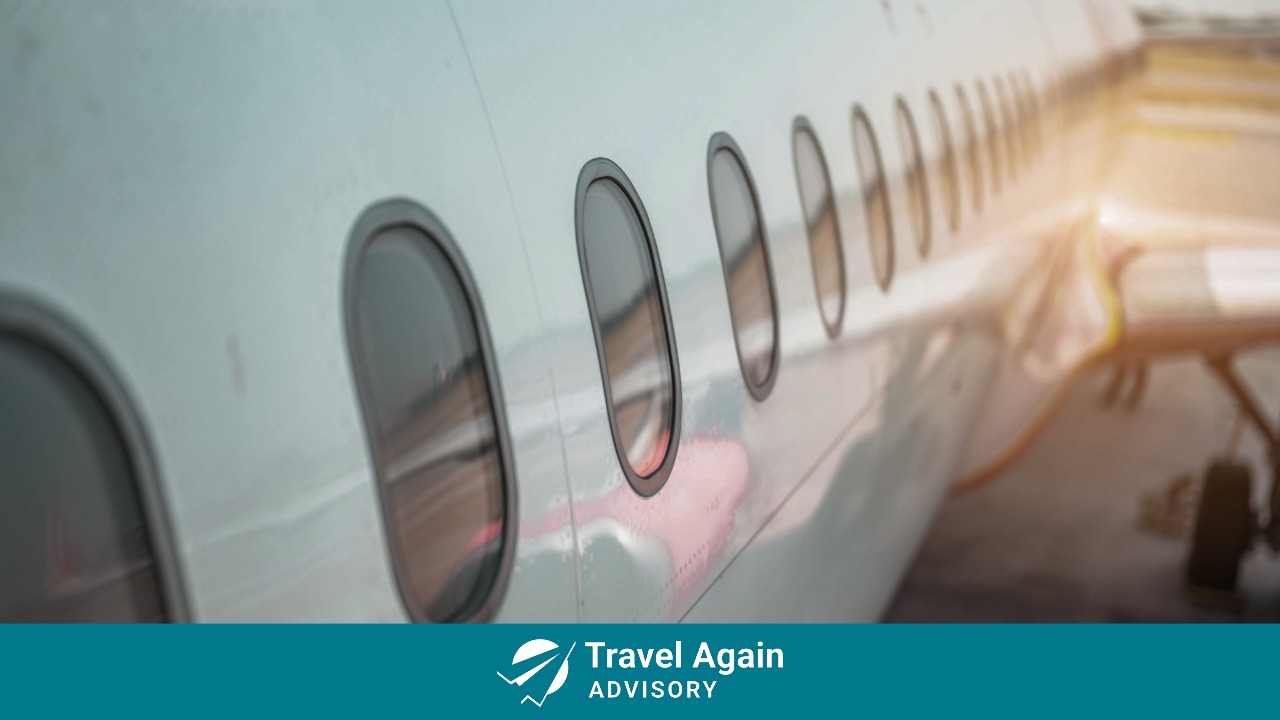 windows on the side of an airplane